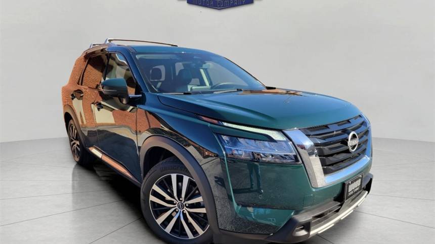 2023 Nissan Pathfinder Platinum — SUV — 14,710 mi — HARRISON, AR