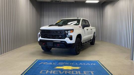 2022 Chevrolet Silverado 1500 Custom Trail Boss — Pickup Truck — 24,905 mi — INDIANAPOLIS, IN
