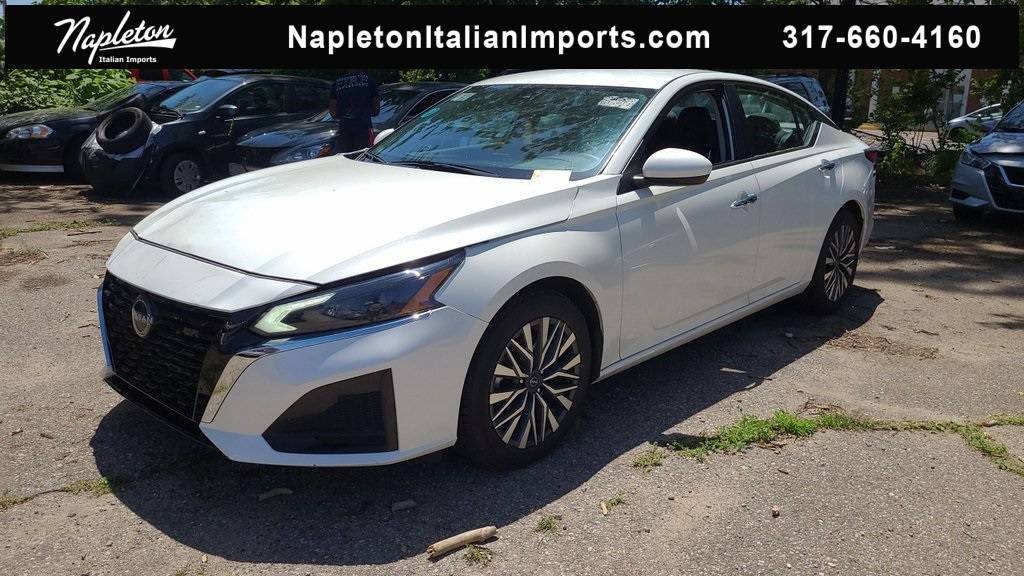 2023 Nissan Altima SV — Sedan — 57,531 mi — Indianapolis, IN