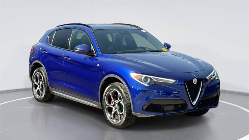 2023 Alfa Romeo Stelvio Ti — SUV — 31 mi — Indianapolis, IN