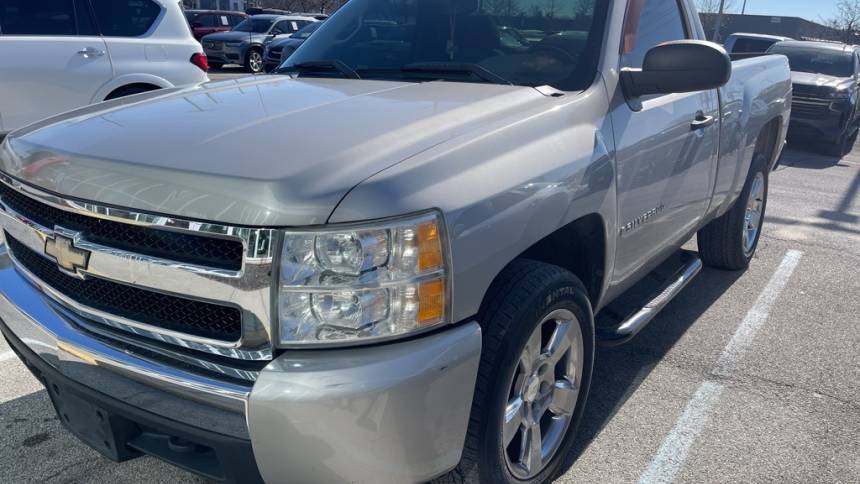 2007 Chevrolet Silverado 1500 WT — Pickup Truck — 80,398 mi — Indianapolis, IN