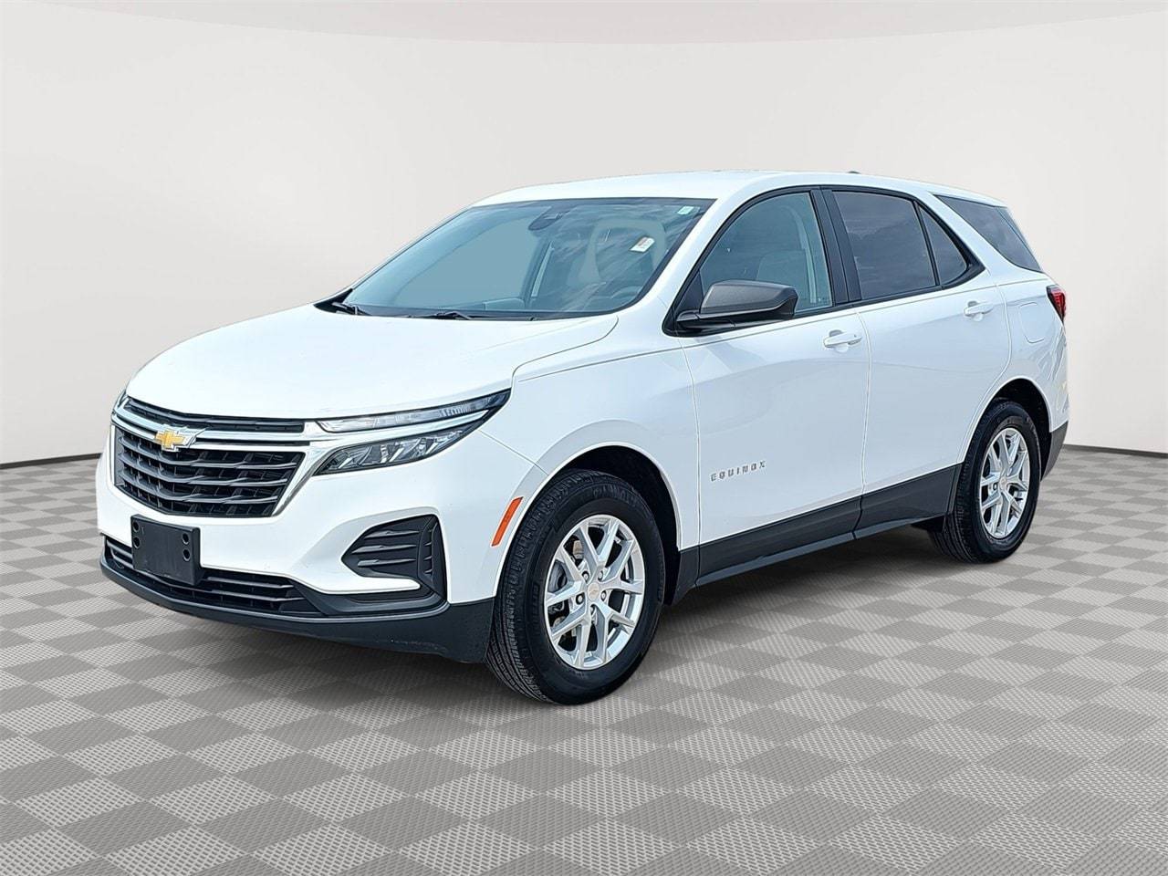 2024 Chevrolet Equinox LS — SUV — 6,671 mi — Kansas City, MO