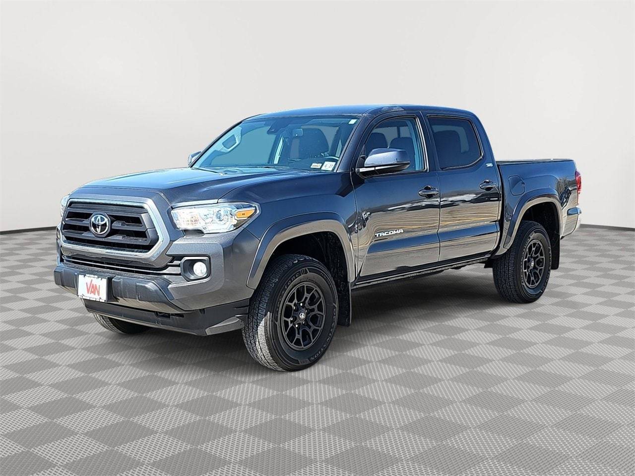 2022 Toyota Tacoma SR5 — Pickup Truck — 30,201 mi — Kansas City, MO
