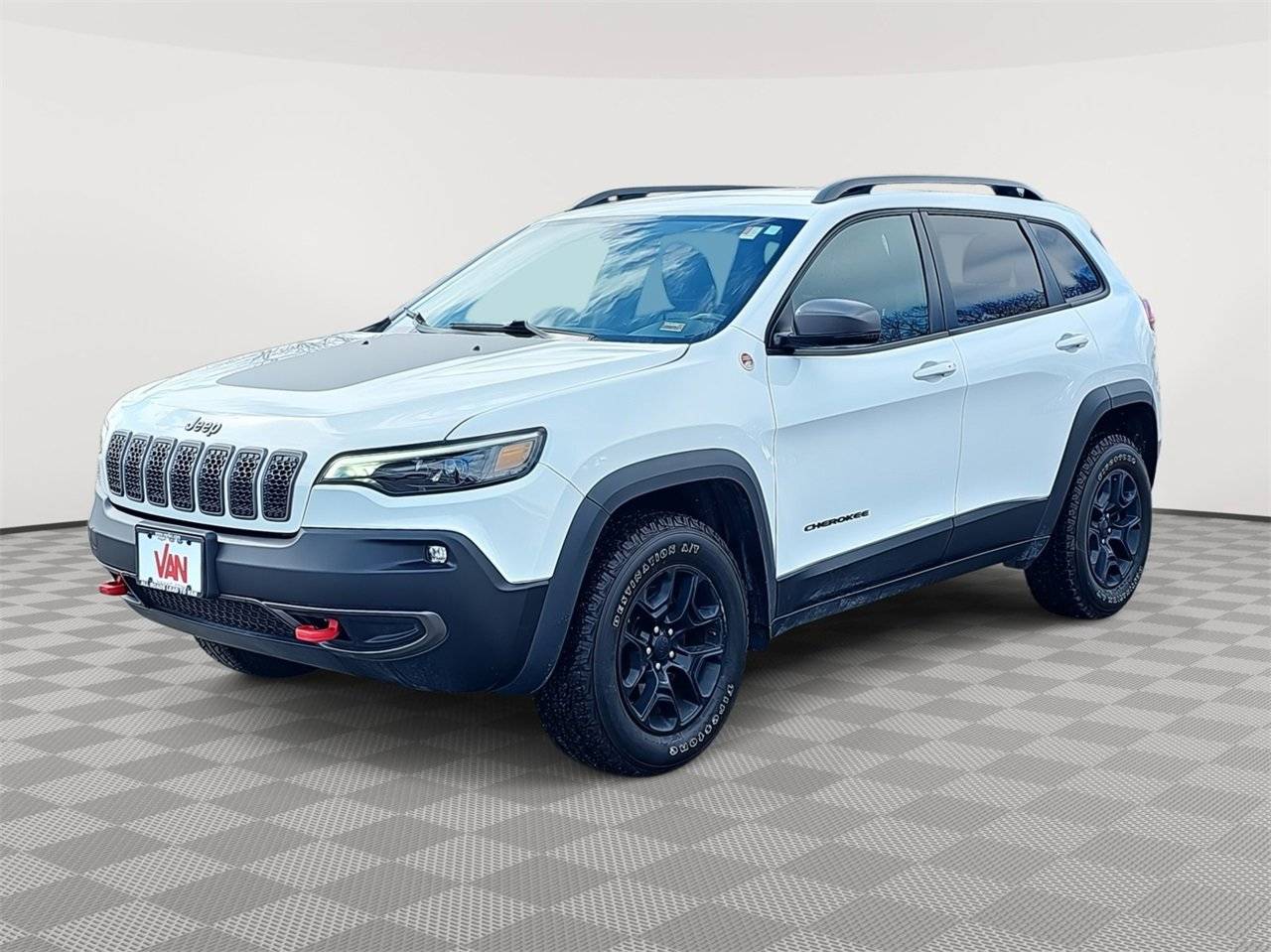 2019 Jeep Cherokee Trailhawk — SUV — 97,499 mi — Kansas City, MO