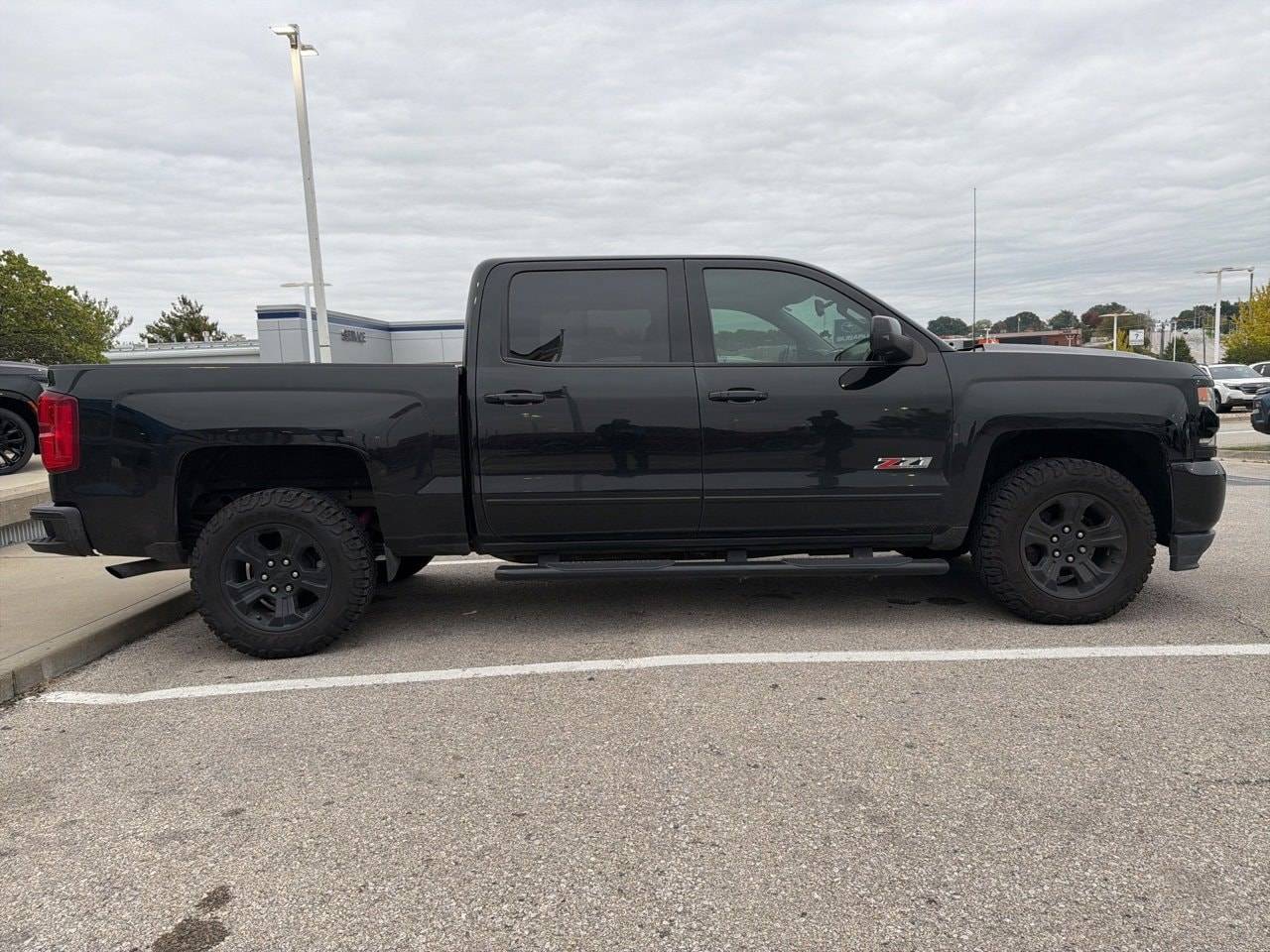 2017 Chevrolet Silverado 1500 LTZ — Pickup Truck — 111,066 mi — Kansas City, MO