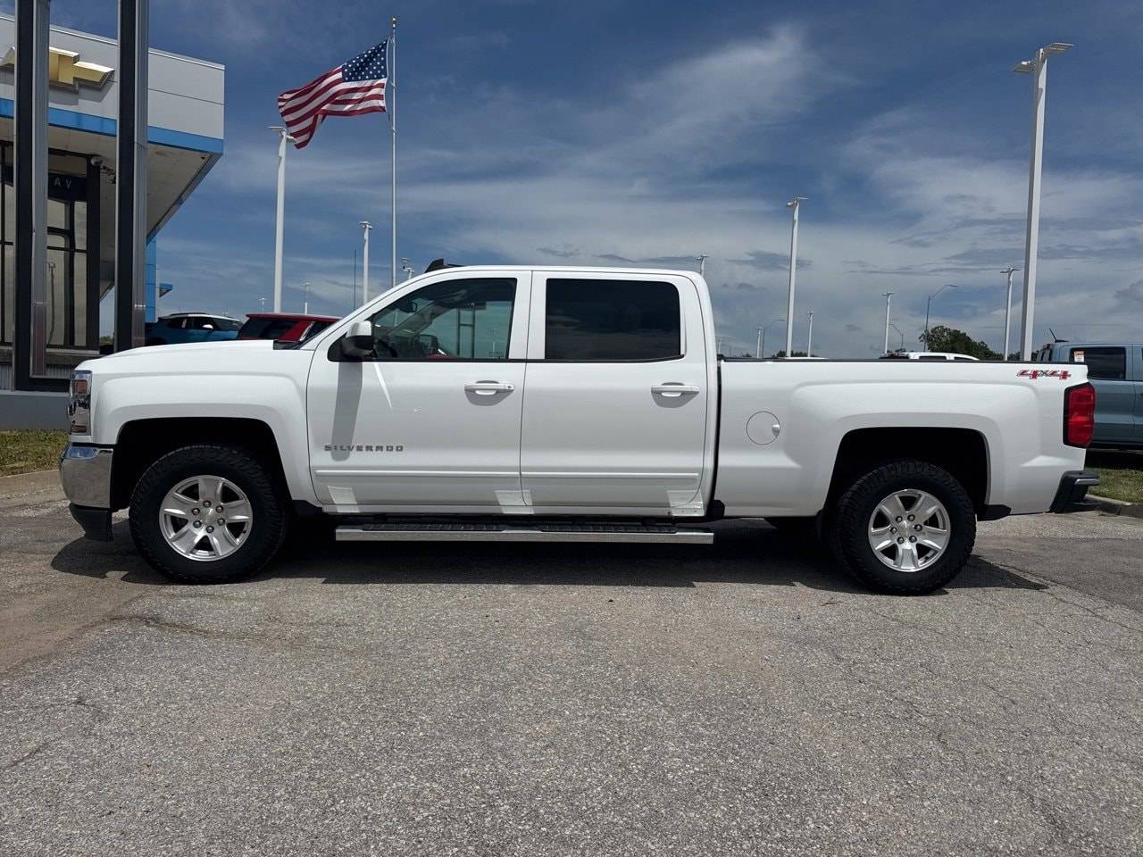 2016 Chevrolet Silverado 1500 LT — Pickup Truck — 159,667 mi — Kansas City, MO