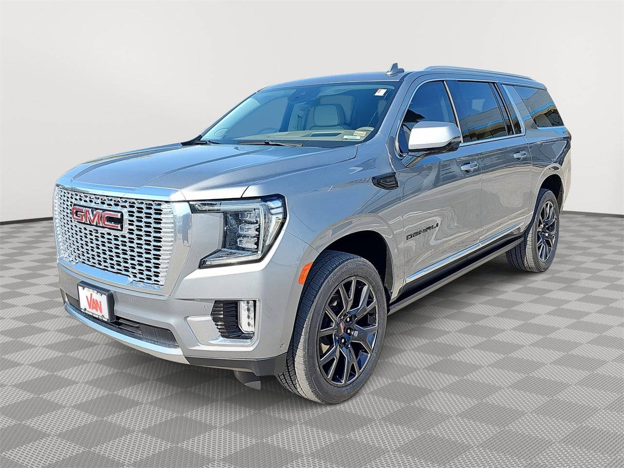 2023 GMC Yukon Denali — SUV — 46,497 mi — Kansas City, MO