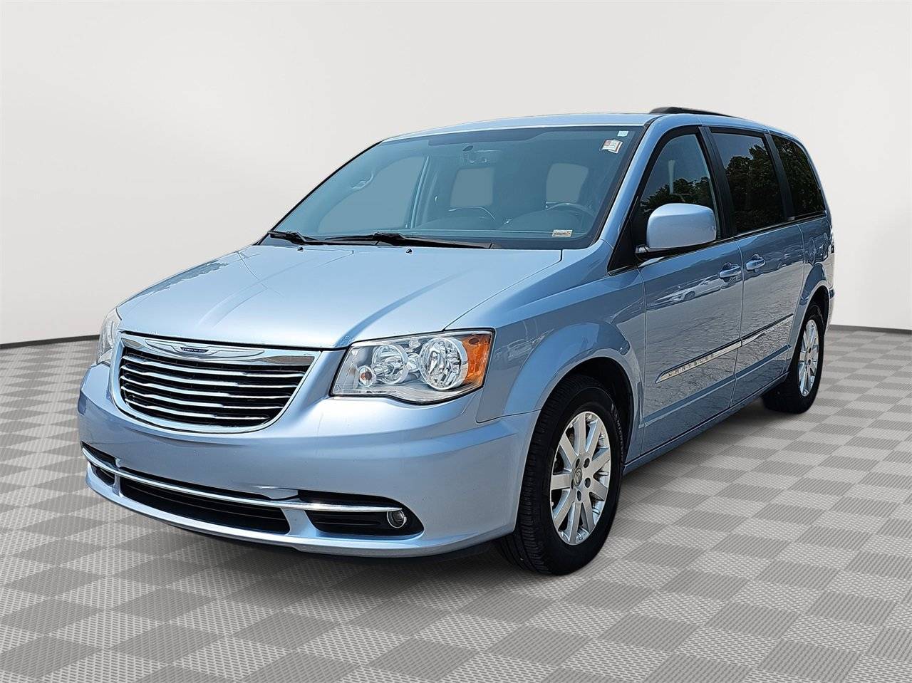 2016 Chrysler Town & Country Touring — Minivan — 84,581 mi — Kansas City, MO