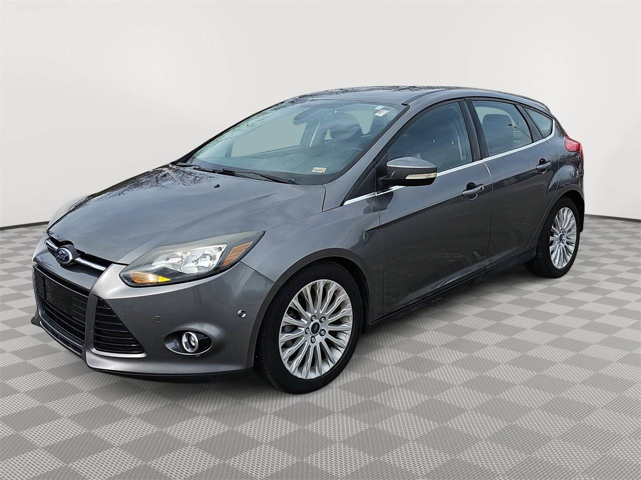 2012 Ford Focus Titanium — Hatchback — 76,775 mi — Kansas City, MO