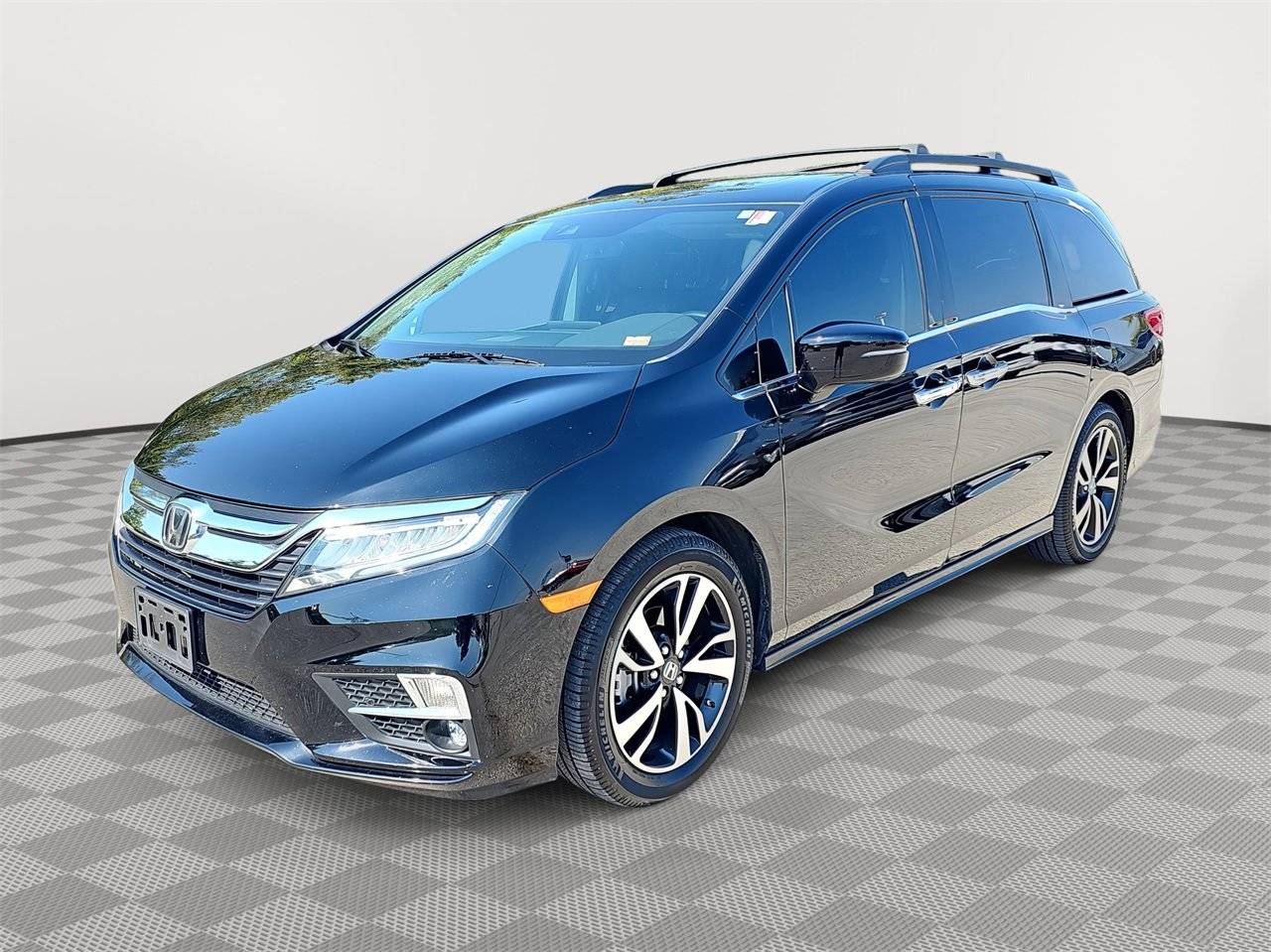 2018 Honda Odyssey Elite — Minivan — 74,010 mi — Kansas City, MO