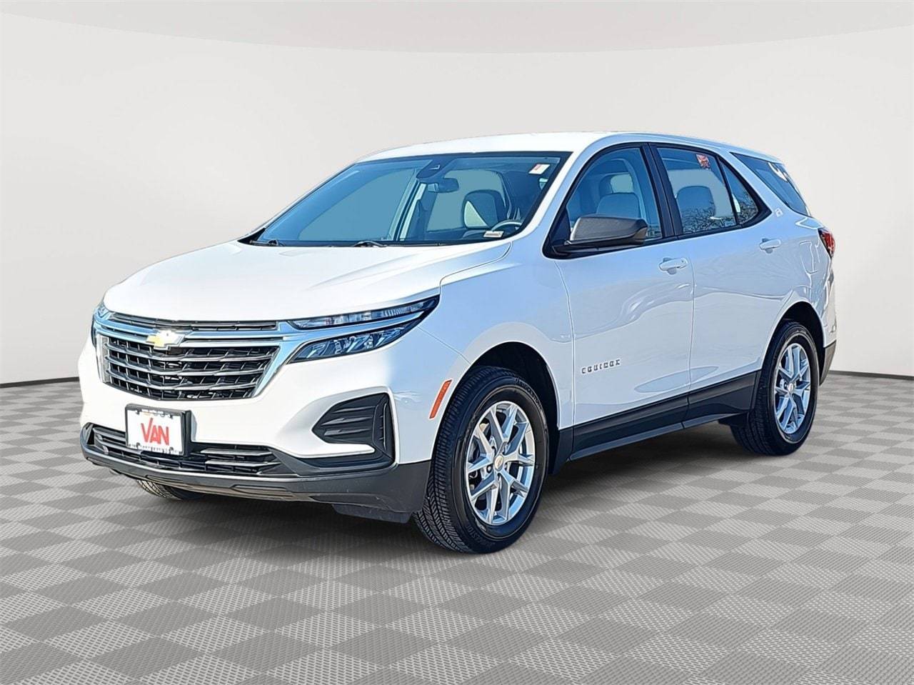 2024 Chevrolet Equinox LS — SUV — 37,181 mi — Kansas City, MO