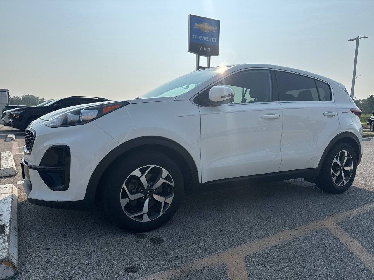 2020 Kia Sportage LX — SUV — 49,075 mi — Kansas City, MO