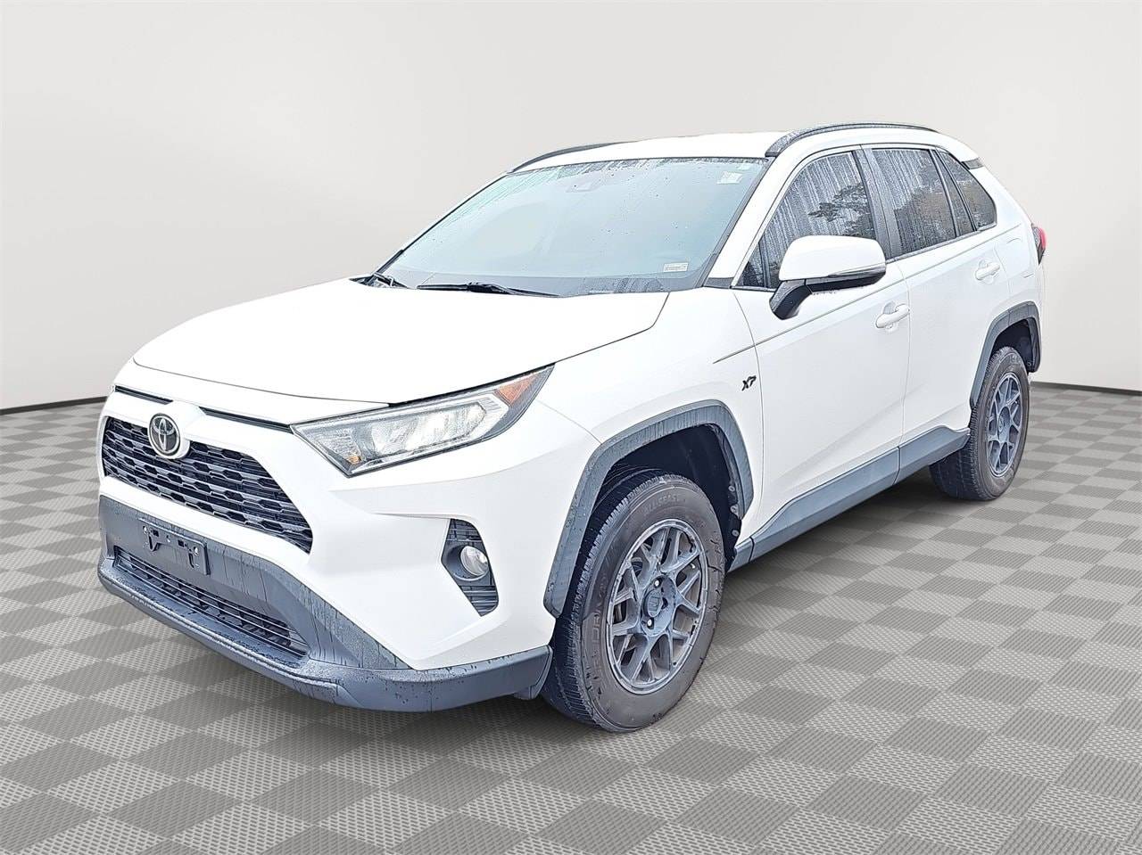 2020 Toyota RAV4 XLE — SUV — 47,511 mi — Kansas City, MO