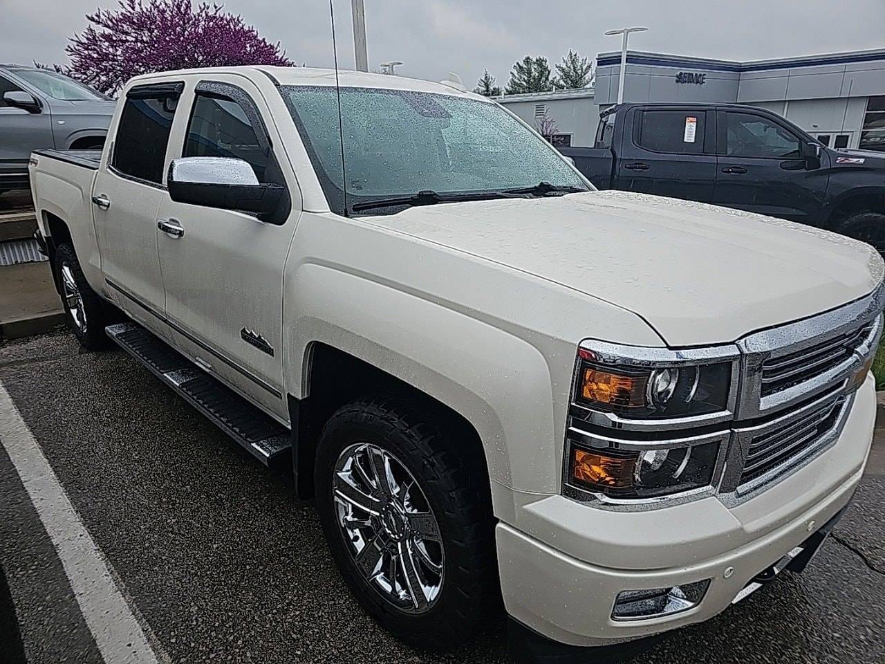2015 Chevrolet Silverado 1500 High Country — Pickup Truck — 150,466 mi — Kansas City, MO