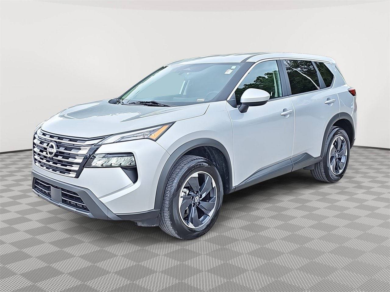 2024 Nissan Rogue SV — SUV — 13,031 mi — Kansas City, MO
