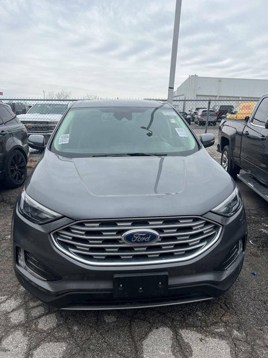 2022 Ford Edge Titanium — SUV — 40,225 mi — Kansas City, MO