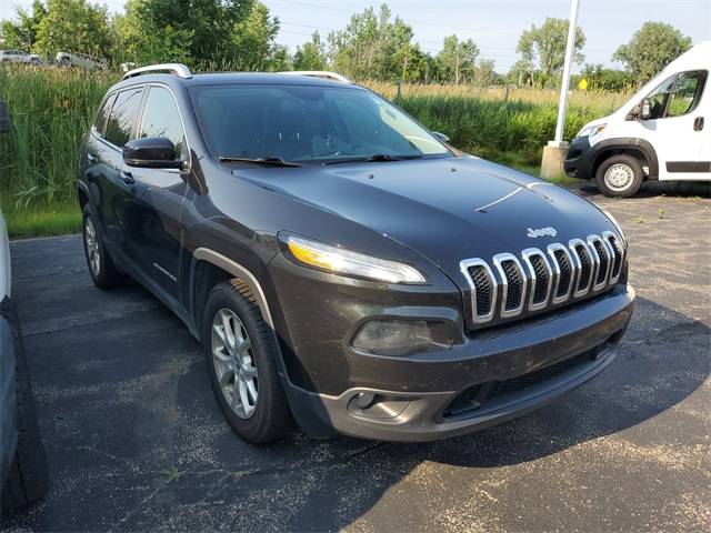 2016 Jeep Cherokee Latitude — SUV — 97,017 mi — Paw Paw, MI