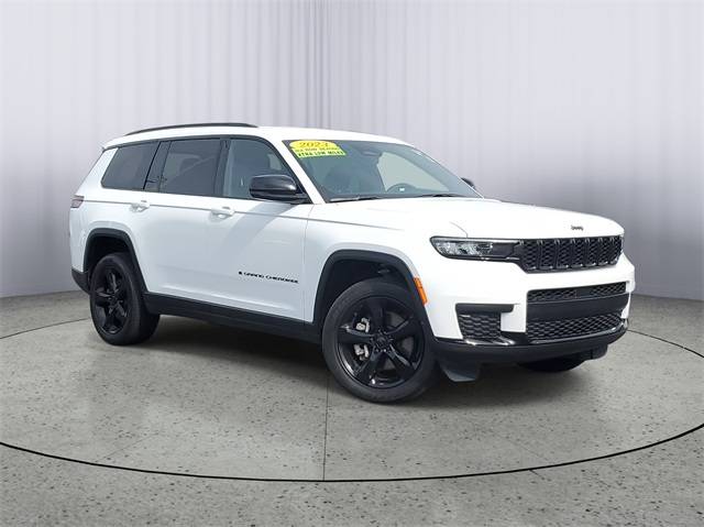2023 Jeep Grand Cherokee Altitude — SUV — 13,401 mi — Paw Paw, MI