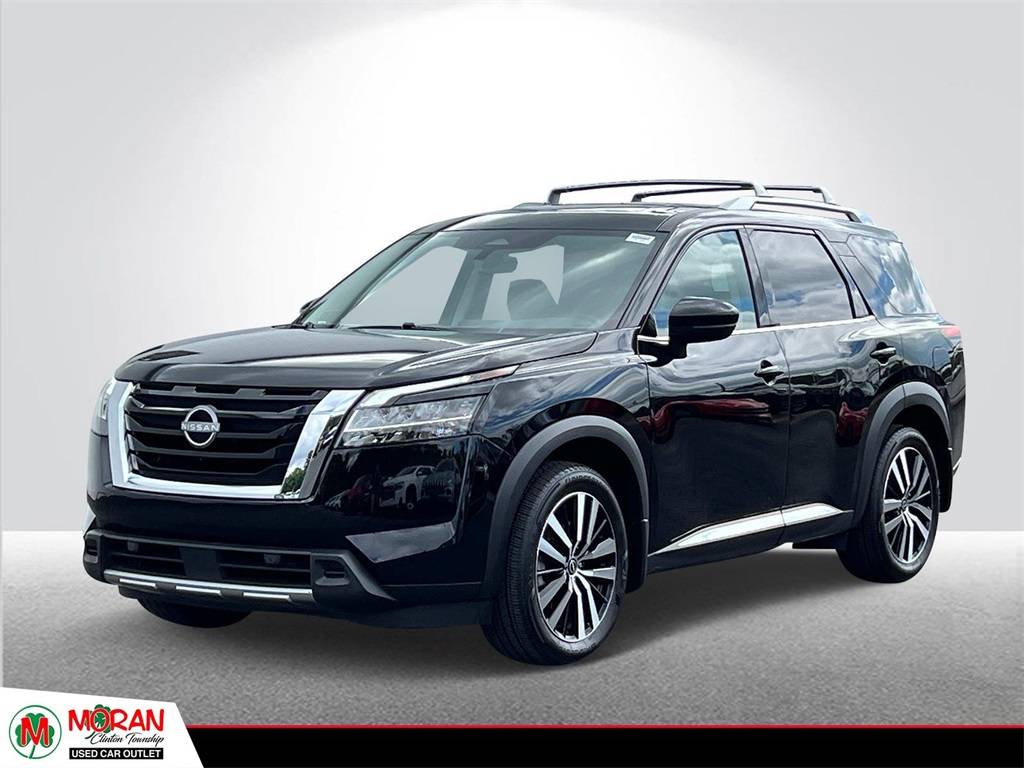 2024 Nissan Pathfinder Platinum — SUV — 11,438 mi — Clinton Township, MI