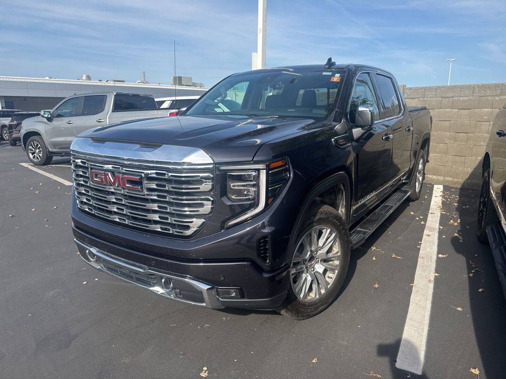 2023 GMC Sierra 1500 Denali — Pickup Truck — 39,234 mi — Clinton Township, MI