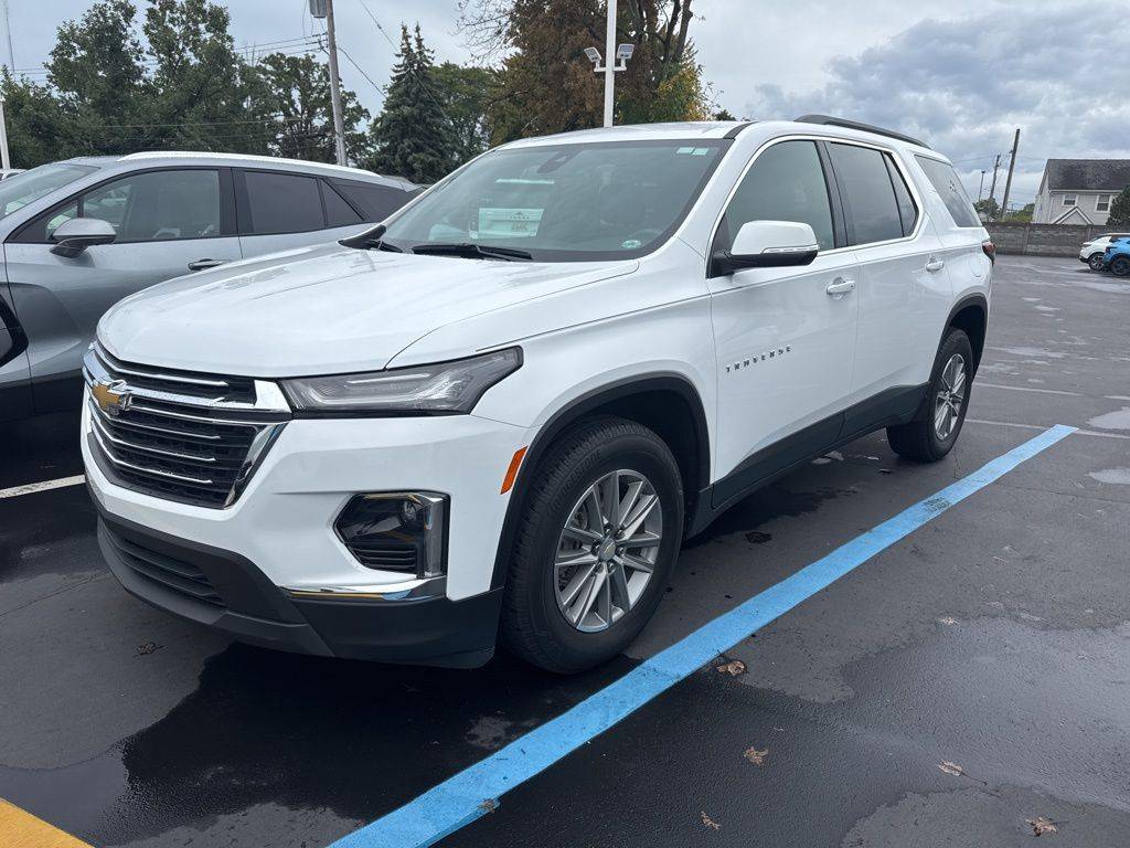 2023 Chevrolet Traverse LT Leather — SUV — 29,998 mi — Clinton Township, MI