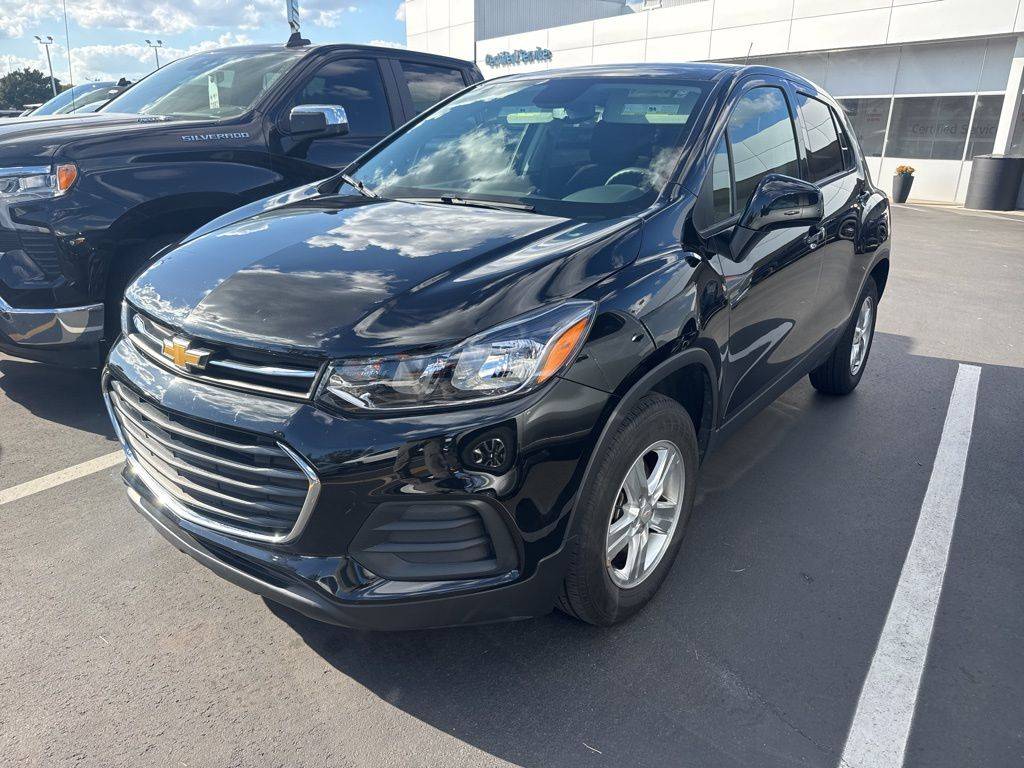 2022 Chevrolet Trax LS — SUV — 33,223 mi — Clinton Township, MI