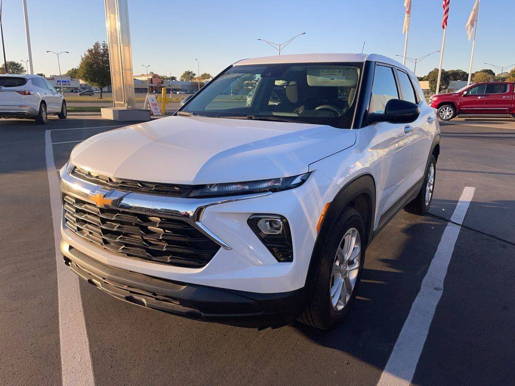 2024 Chevrolet Trailblazer LS — SUV — 5,734 mi — Clinton Township, MI