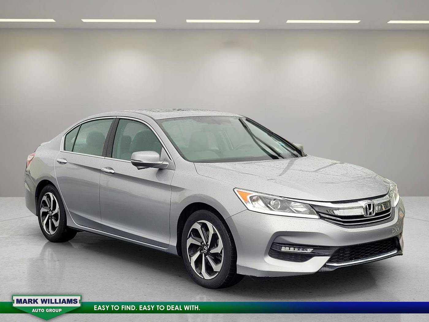 2017 Honda Accord EX-L V6 — Sedan — 20,453 mi — Cincinnati, OH