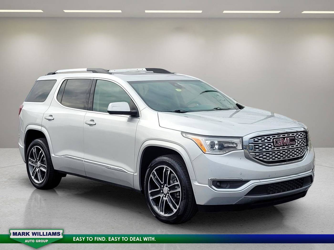 2019 GMC Acadia Denali — SUV — 105,250 mi — Cincinnati, OH