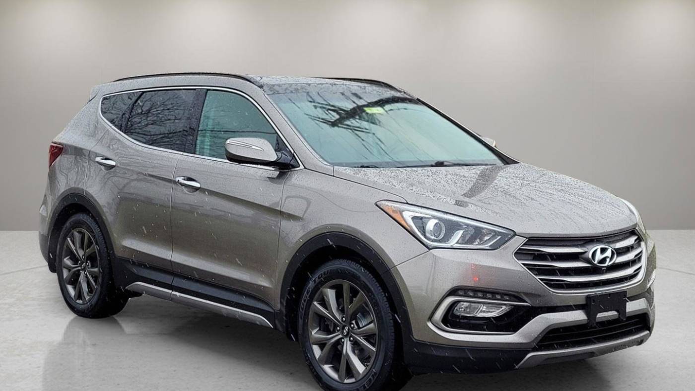 2017 Hyundai Santa Fe Sport 2.0T Ultimate — SUV — 140,508 mi — Cincinnati, OH