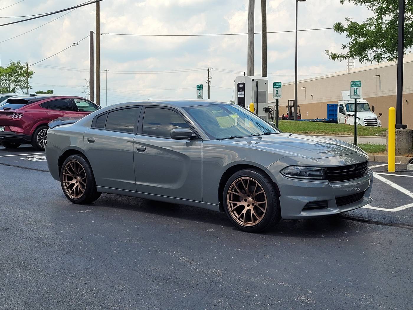 2019 Dodge Charger SXT — Sedan — 87,197 mi — Cincinnati, OH
