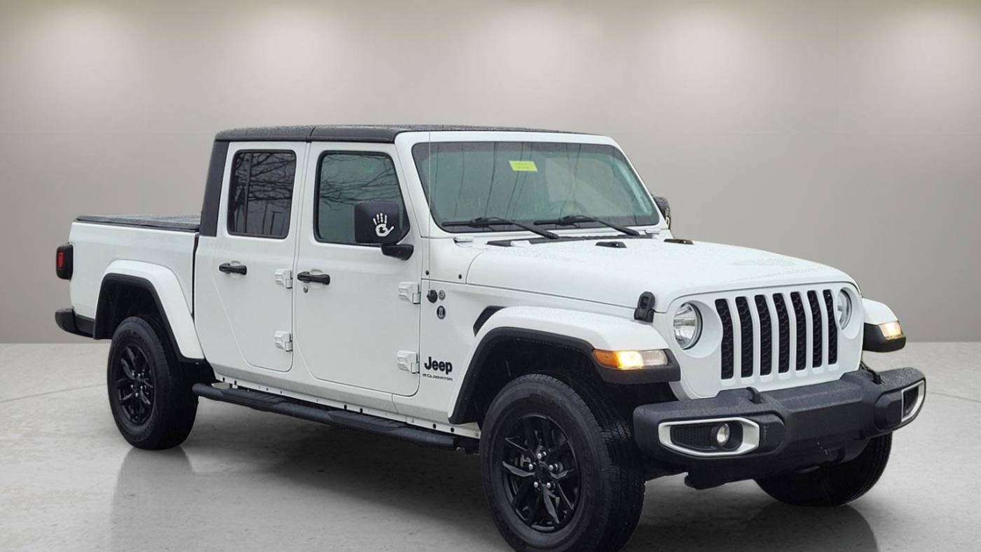 2023 Jeep Gladiator Sport S — Pickup Truck — 30,989 mi — Cincinnati, OH