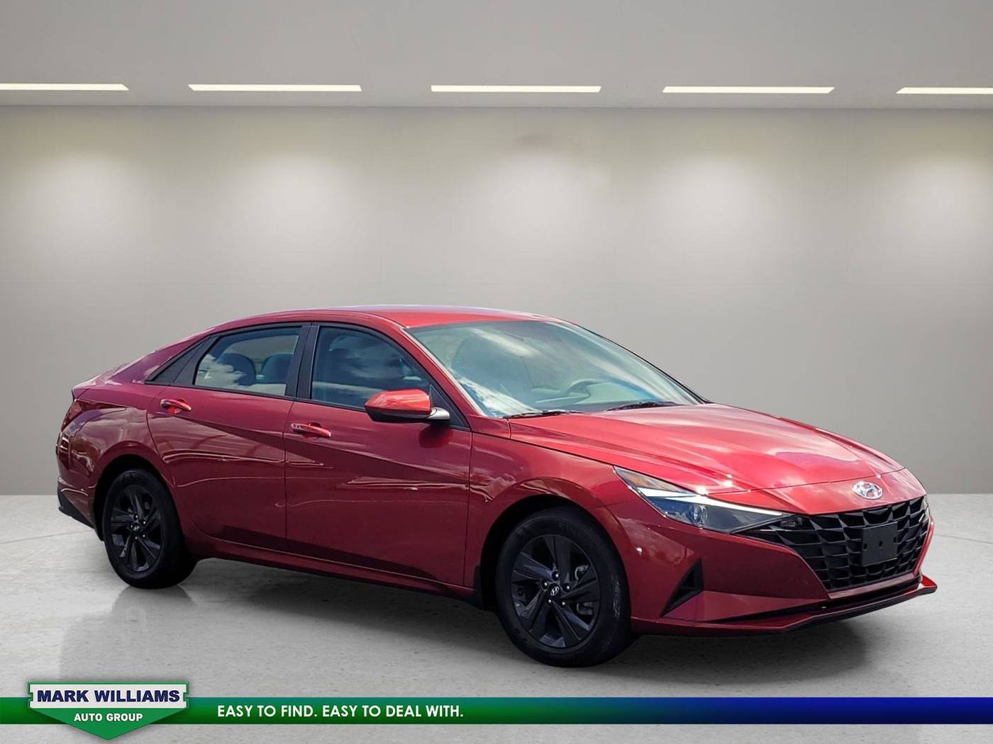 2023 Hyundai Elantra SEL — Sedan — 7,113 mi — Cincinnati, OH
