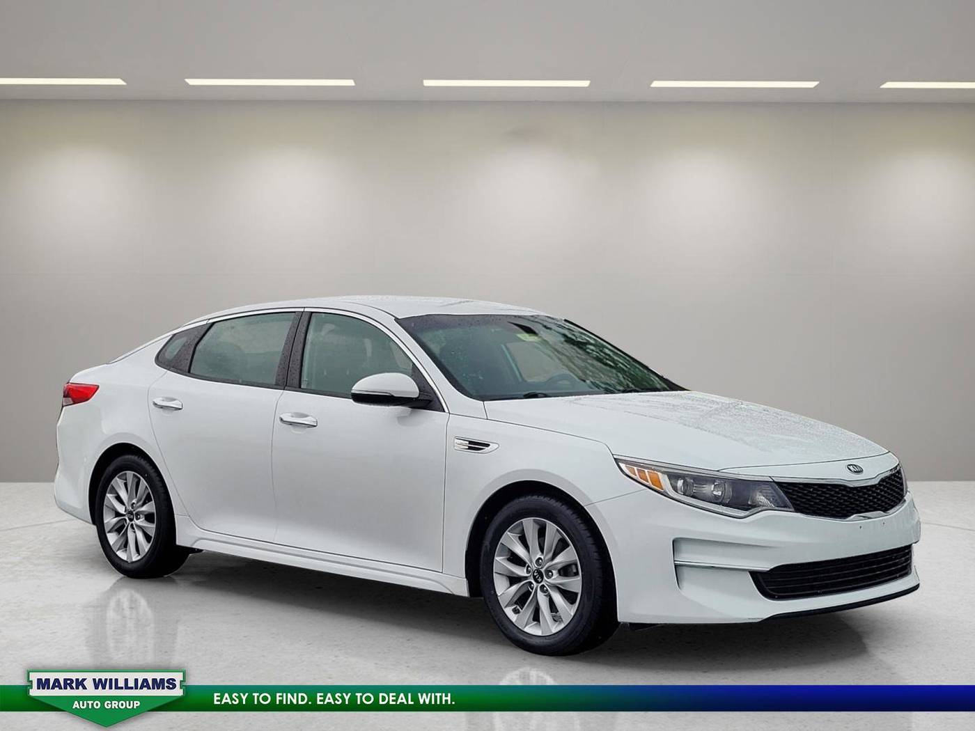 2018 Kia Optima LX — Sedan — 131,146 mi — Cincinnati, OH