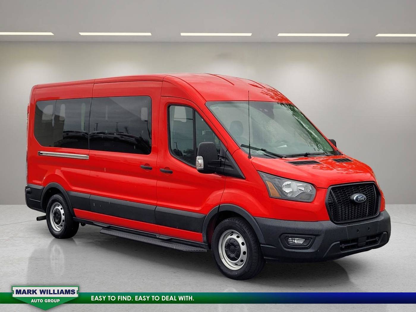 2023 Ford Transit Passenger Wagon T-350 XL — Passenger Van — 33,484 mi — Cincinnati, OH