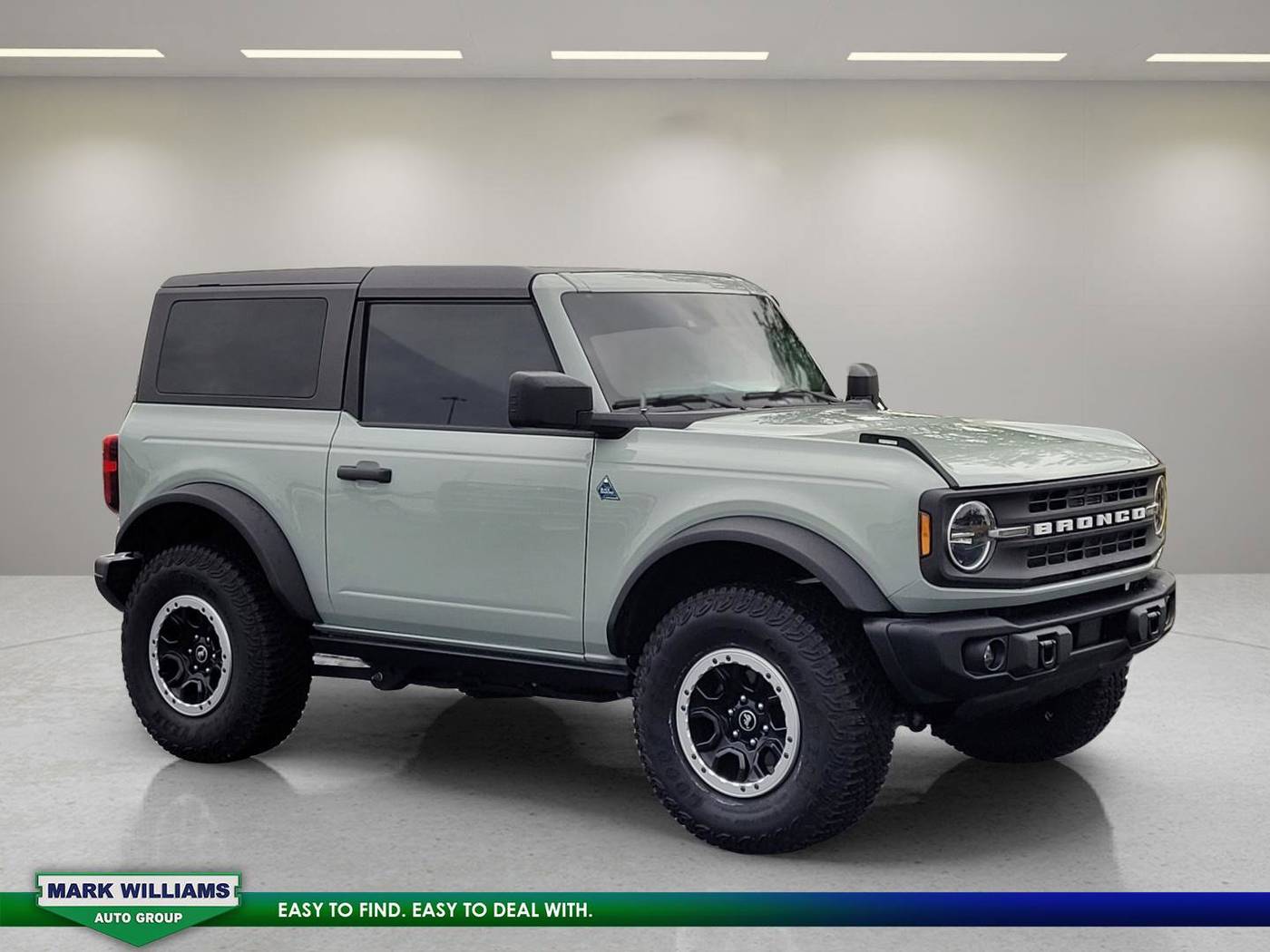 2023 Ford Bronco Black Diamond — SUV — 8,390 mi — Cincinnati, OH