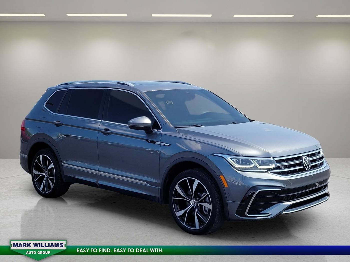 2023 Volkswagen Tiguan SEL R-Line — SUV — 29,079 mi — Cincinnati, OH