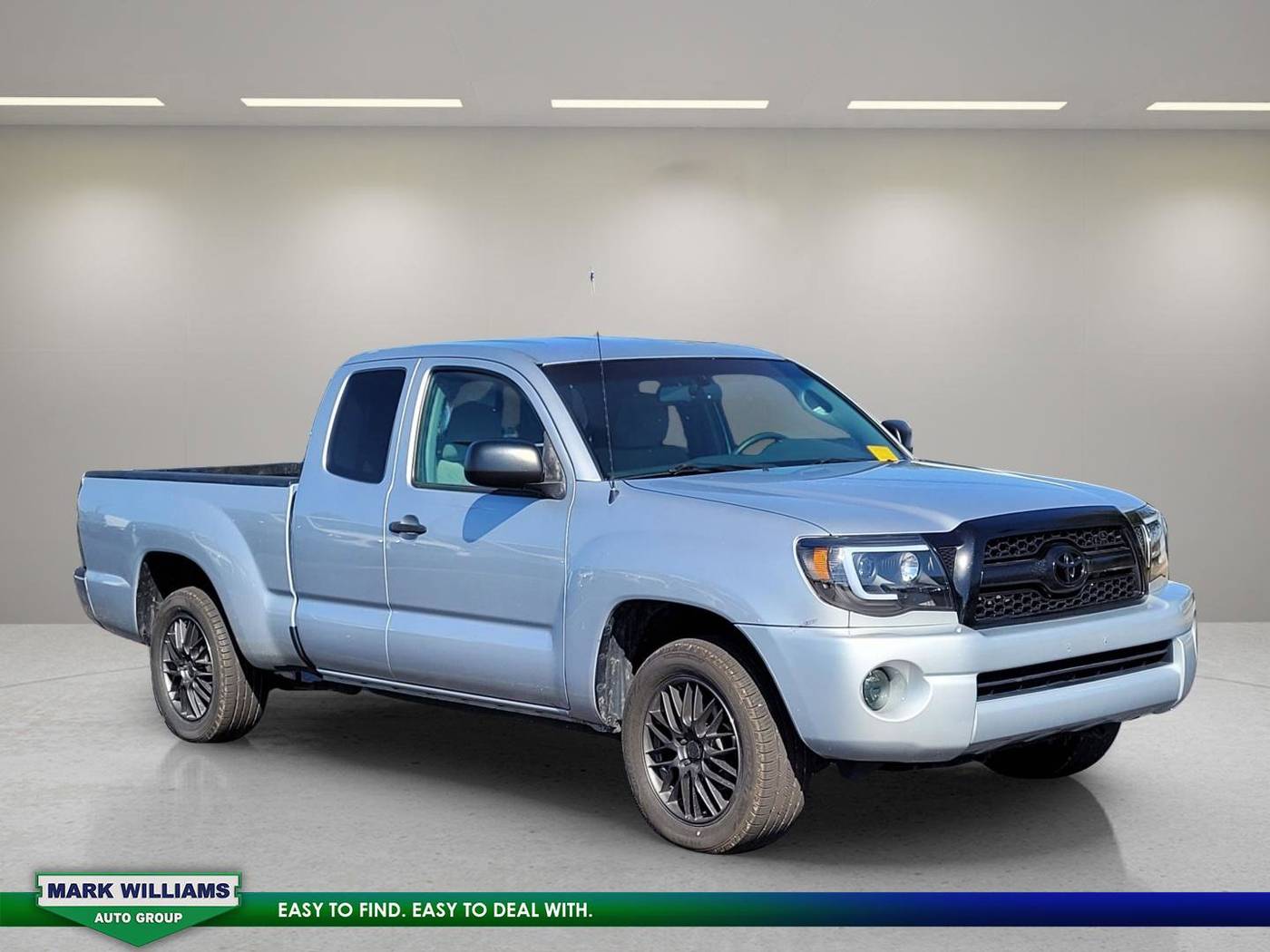 2011 Toyota Tacoma Base — Pickup Truck — 140,418 mi — Cincinnati, OH