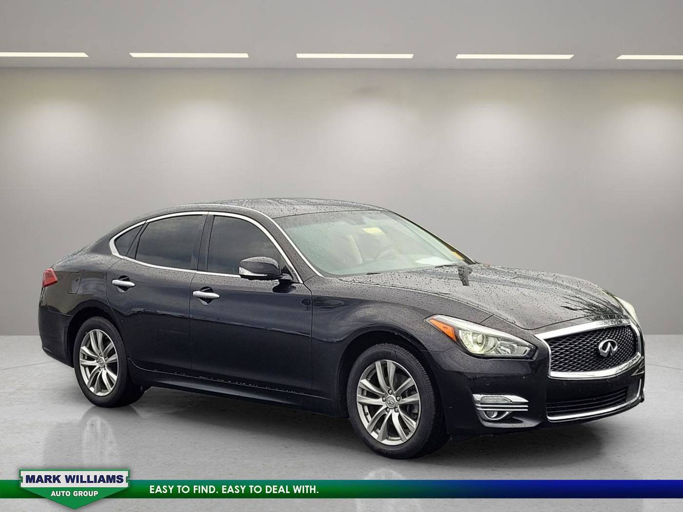 2015 INFINITI Q70 3.7x — Sedan — 151,283 mi — Cincinnati, OH