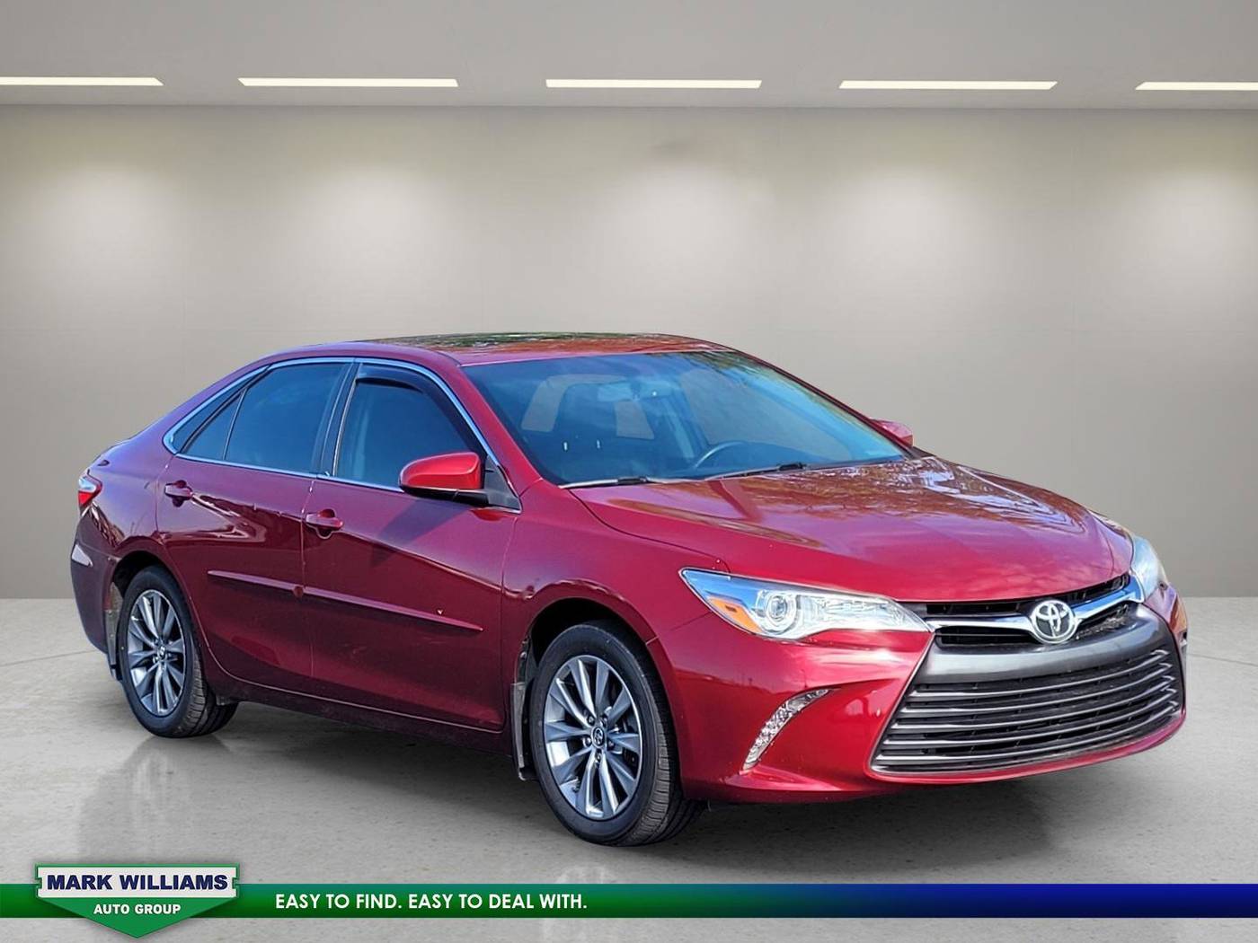 2016 Toyota Camry XLE — Sedan — 61,049 mi — Cincinnati, OH
