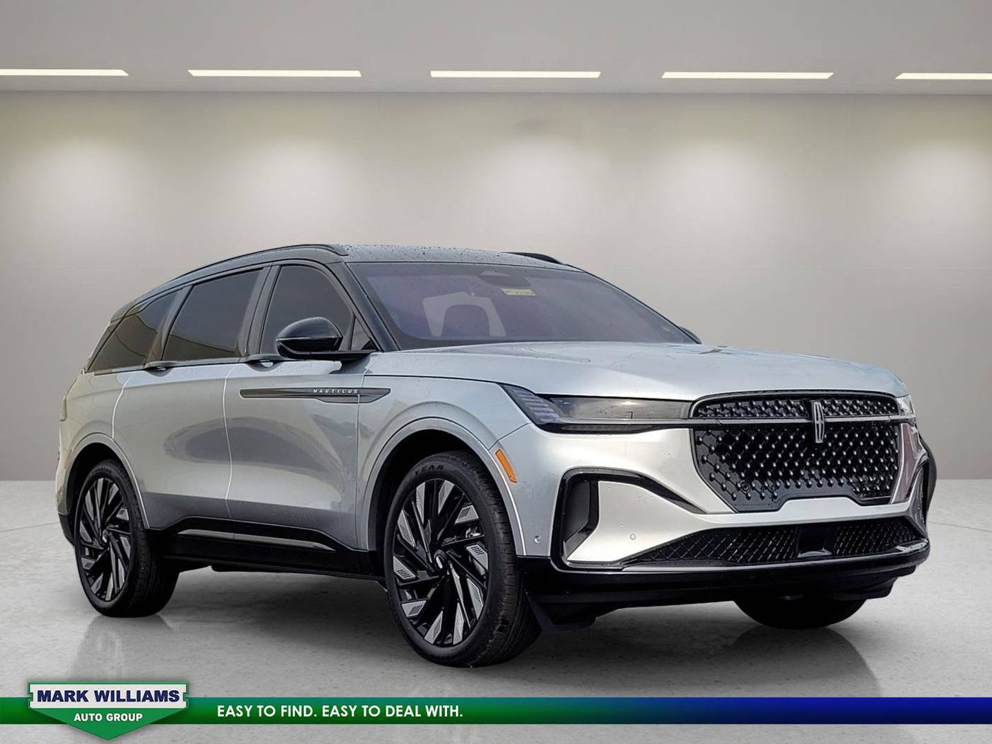 2024 Lincoln Nautilus Reserve — SUV — 6,104 mi — Cincinnati, OH