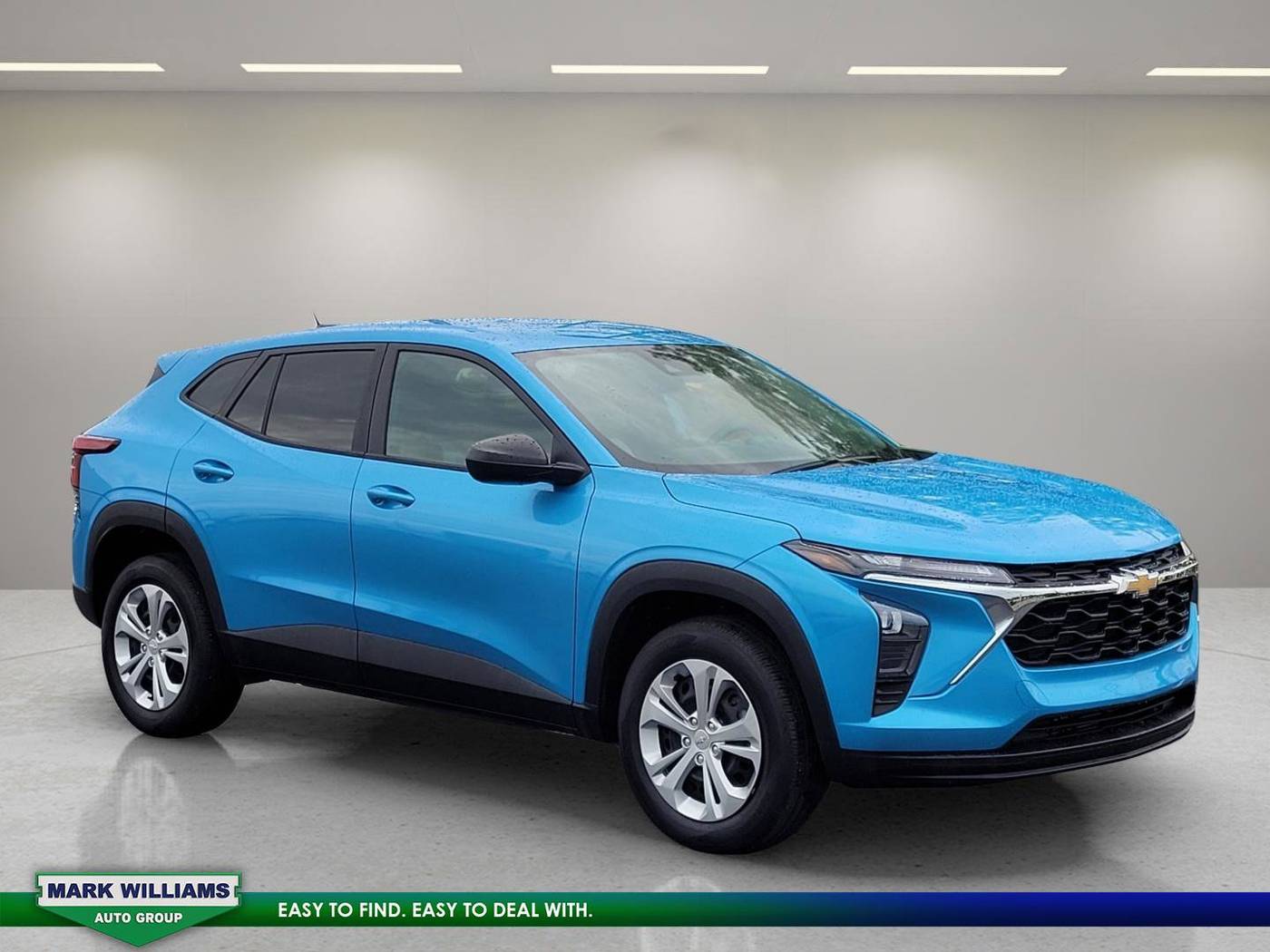 2025 Chevrolet Trax LS — SUV — 9,742 mi — Cincinnati, OH