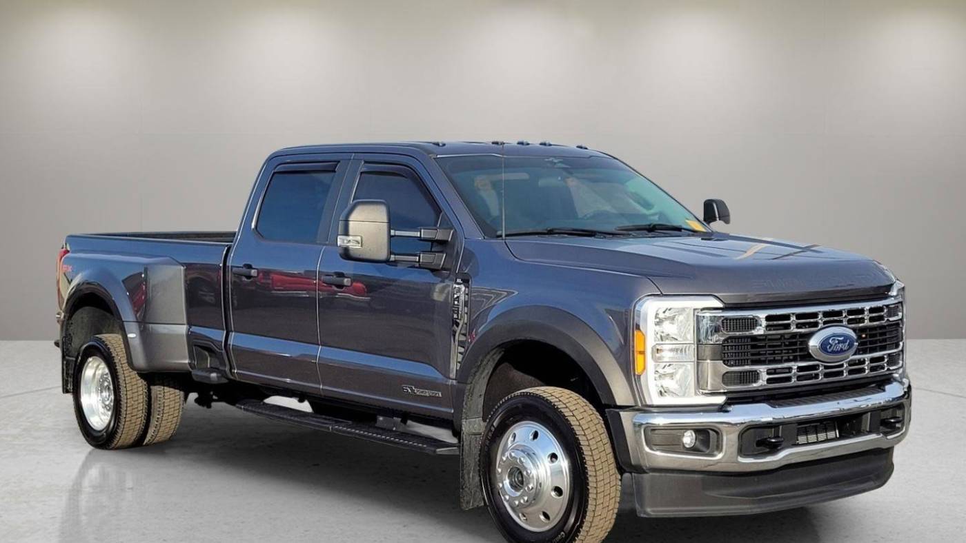 2023 Ford Super Duty F-450 XL — Pickup Truck — 9,084 mi — Cincinnati, OH