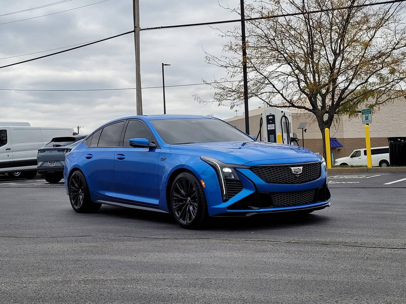 2025 Cadillac CT5-V Blackwing — Sedan — 1,423 mi — Cincinnati, OH