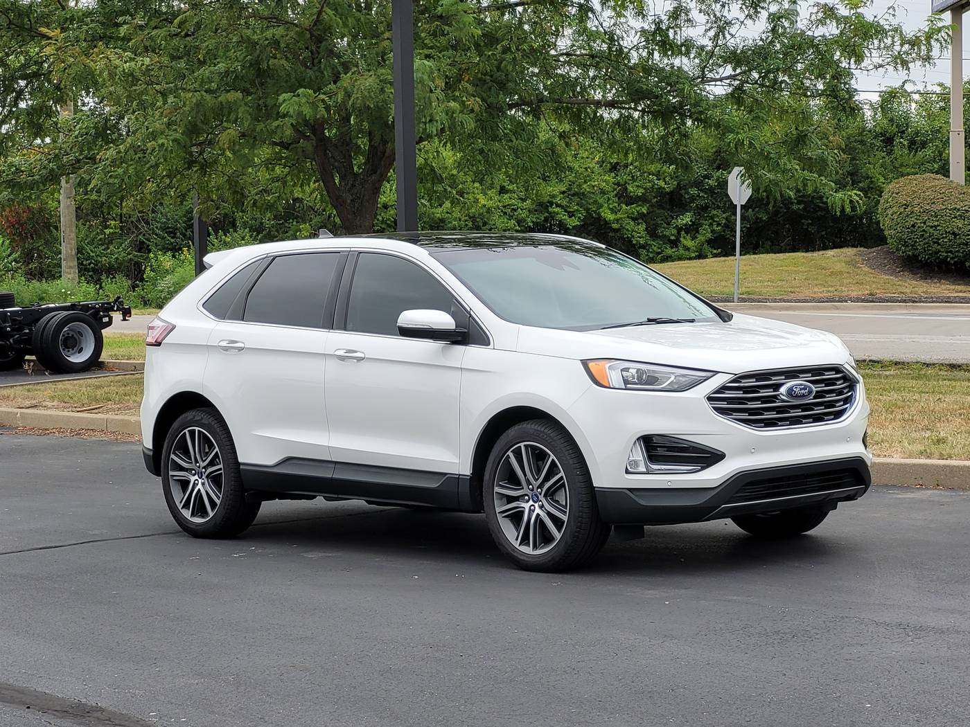 2021 Ford Edge Titanium — SUV — 57,572 mi — Cincinnati, OH