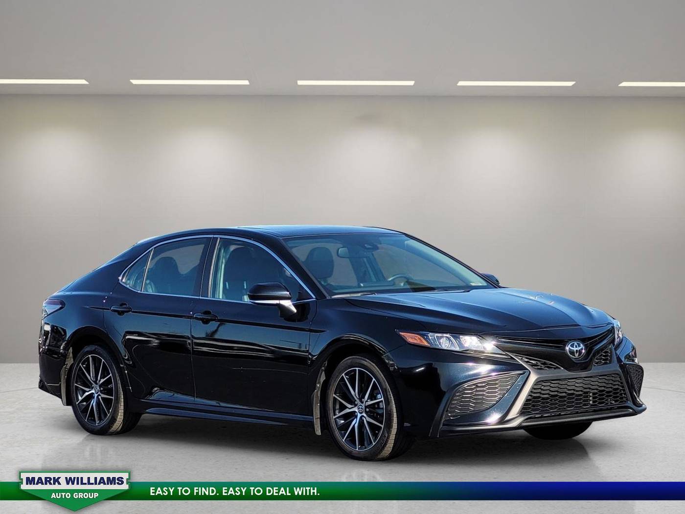 2024 Toyota Camry SE — Sedan — 27,934 mi — Cincinnati, OH