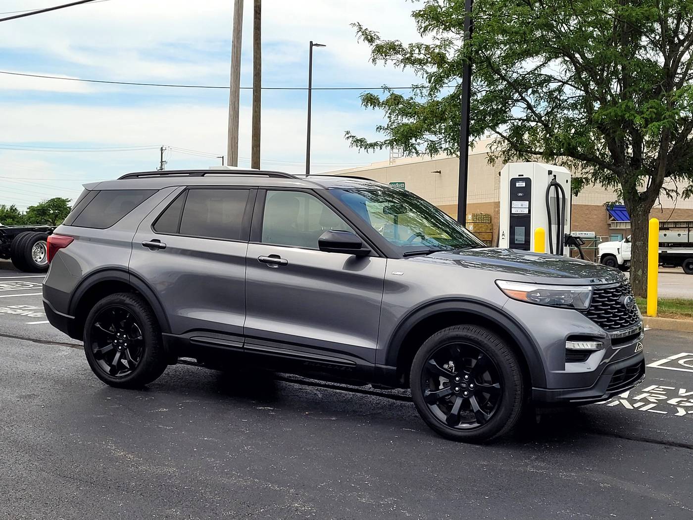 2022 Ford Explorer ST-Line — SUV — 39,750 mi — Cincinnati, OH