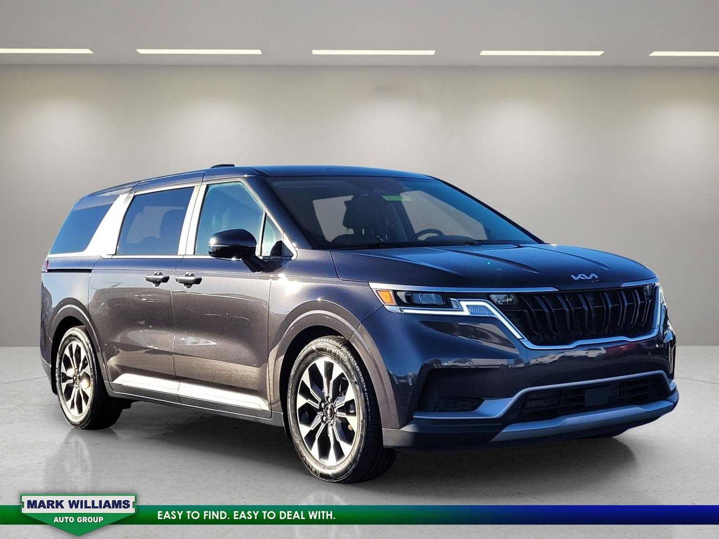 2024 Kia Carnival EX — Minivan — 33,034 mi — Cincinnati, OH