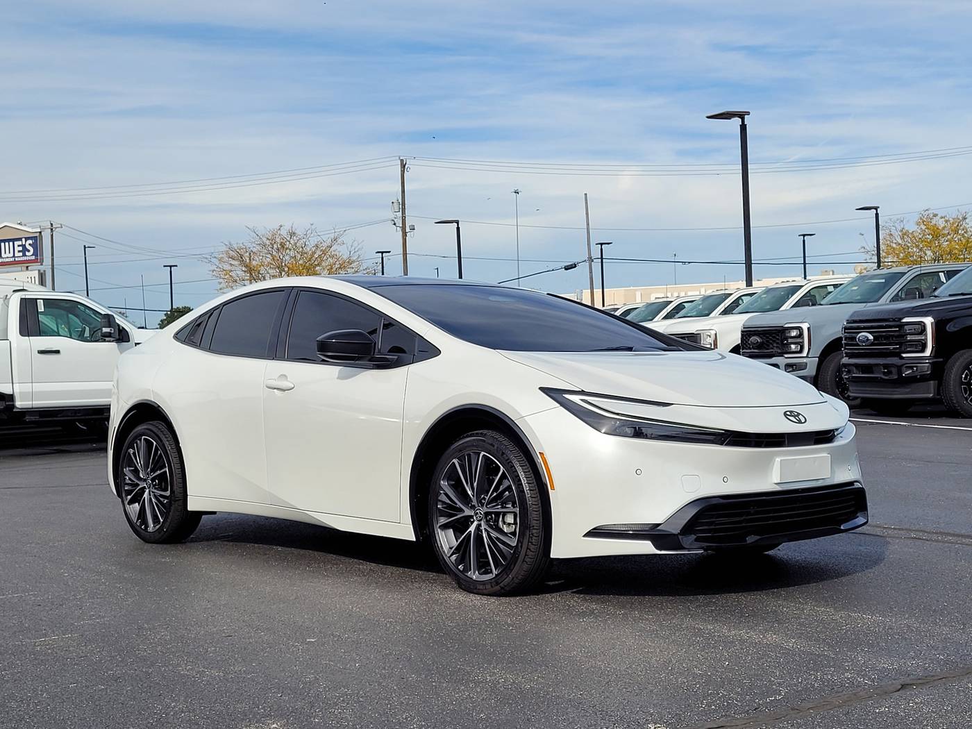 2025 Toyota Prius XLE — Hatchback — 6,333 mi — Cincinnati, OH