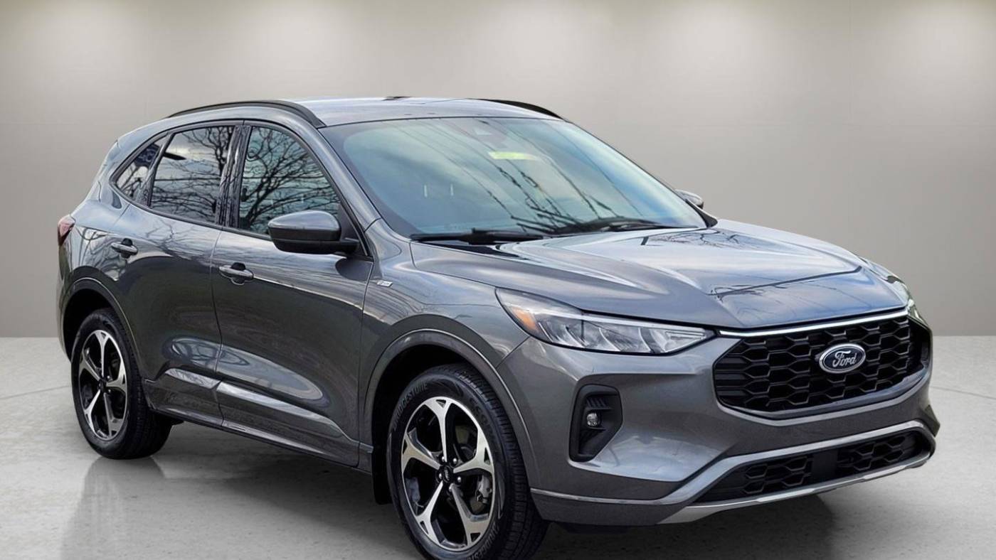 2023 Ford Escape ST-Line Select — SUV — 11,311 mi — Cincinnati, OH